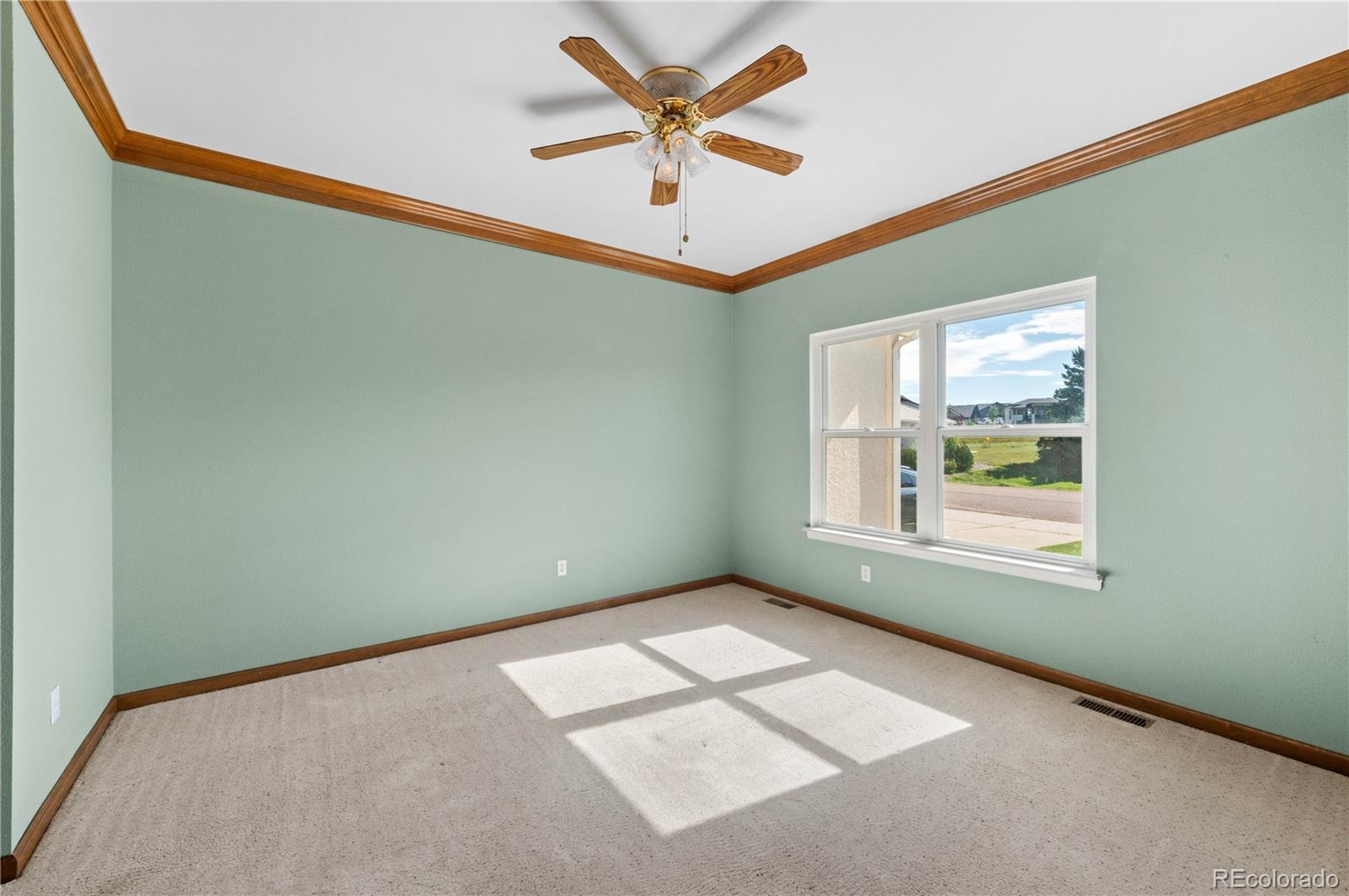 MLS Image #7 for 14080  westchester drive,colorado springs, Colorado