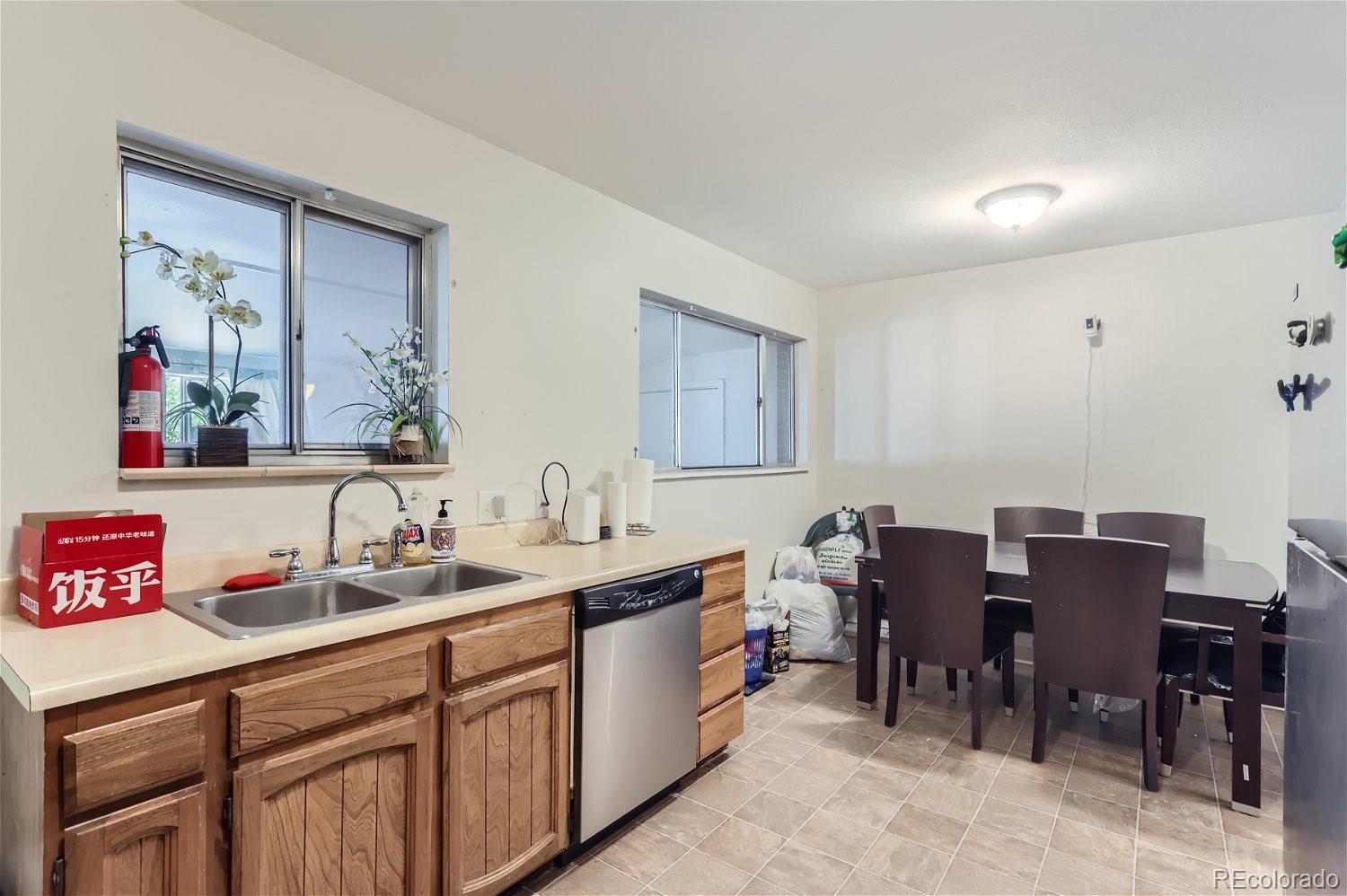 MLS Image #7 for 1101  dakin street,denver, Colorado