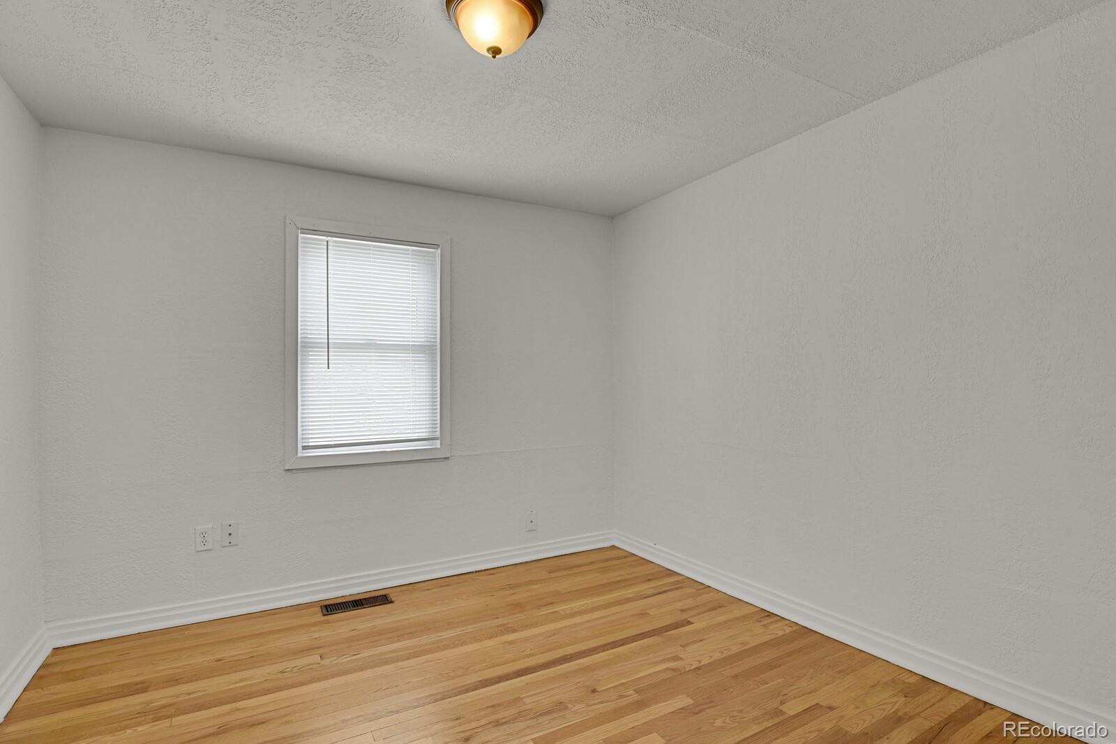 MLS Image #13 for 3090 w walsh place,denver, Colorado