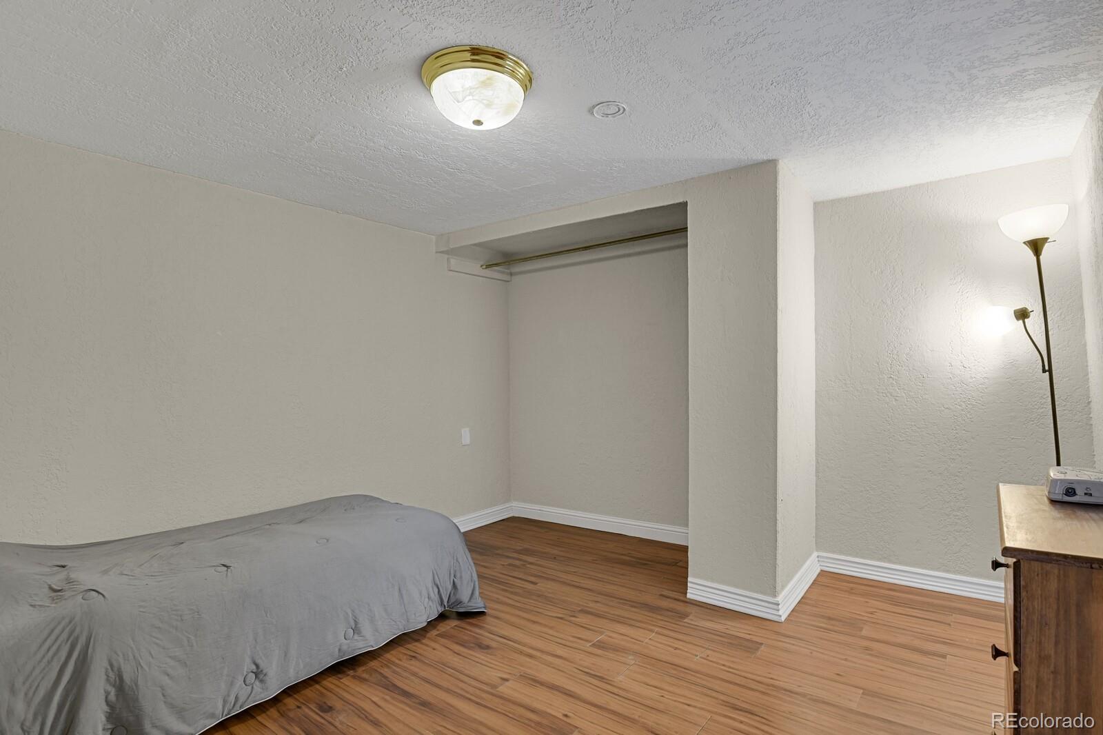 MLS Image #16 for 3090 w walsh place,denver, Colorado