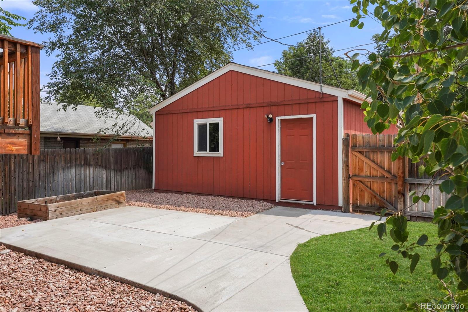 MLS Image #26 for 3220 n york street,denver, Colorado