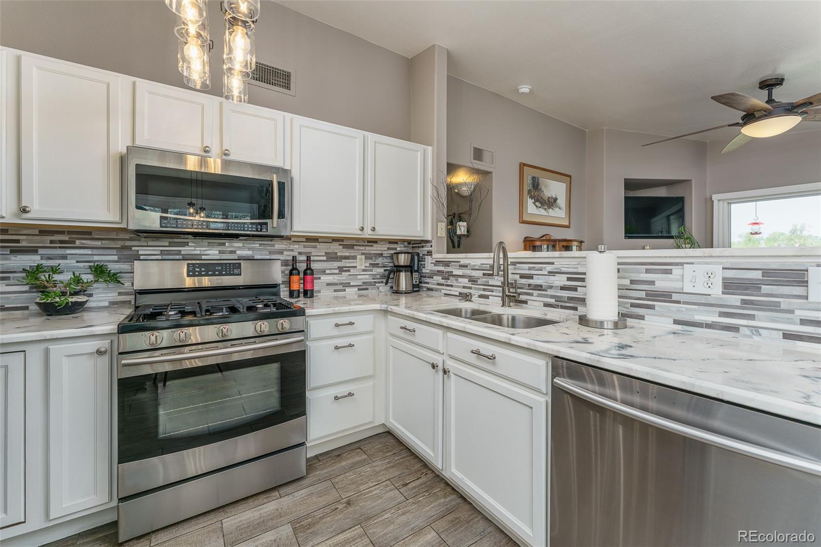 MLS Image #12 for 5427 s dover street 203,littleton, Colorado