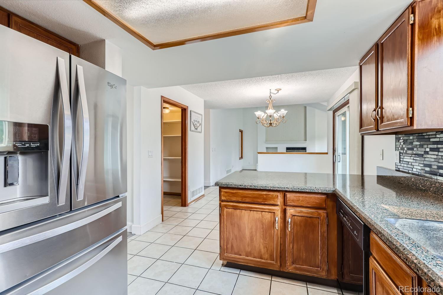 MLS Image #11 for 9440  yale lane,highlands ranch, Colorado