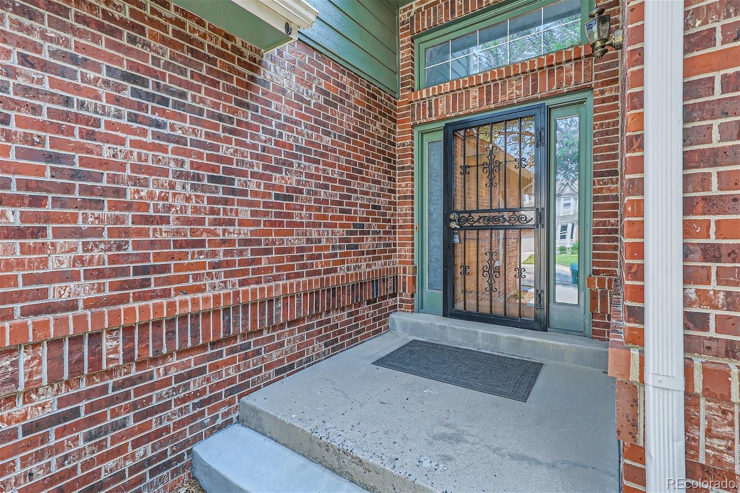 MLS Image #2 for 9440  yale lane,highlands ranch, Colorado