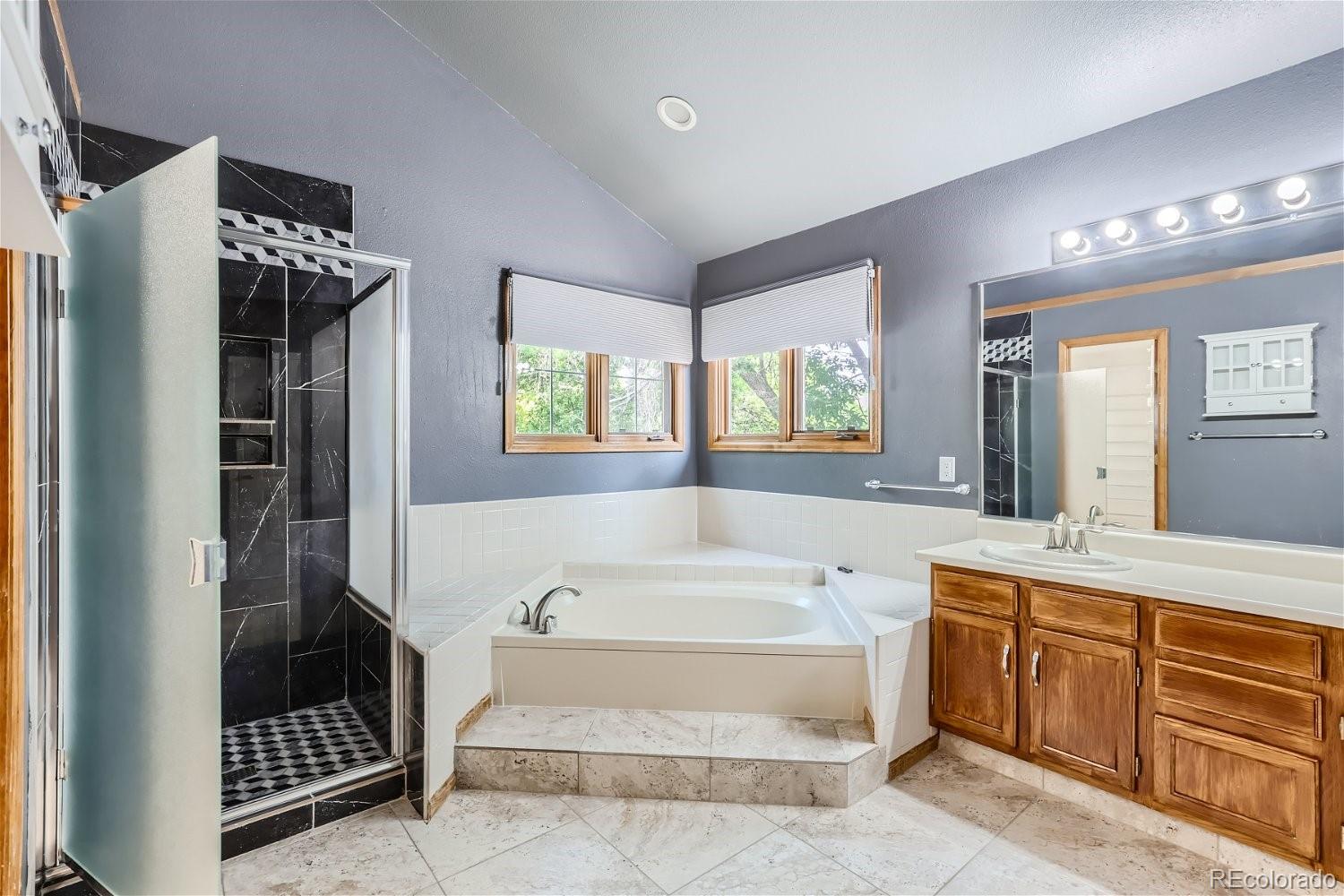 MLS Image #21 for 9440  yale lane,highlands ranch, Colorado