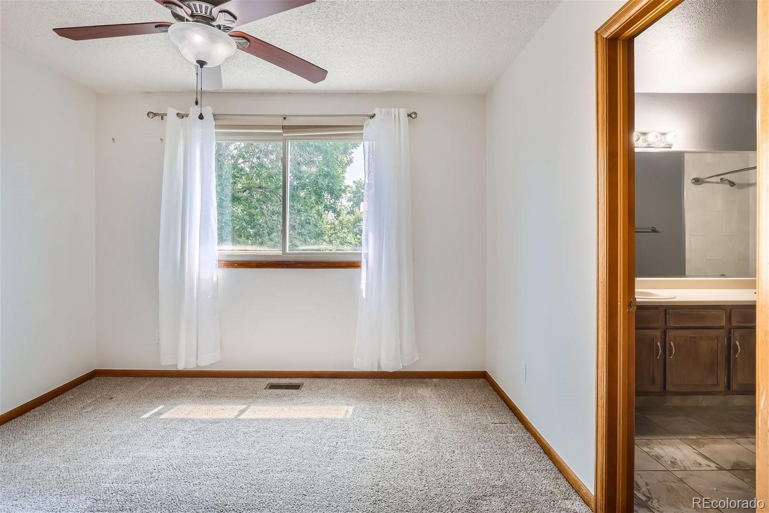 MLS Image #28 for 9440  yale lane,highlands ranch, Colorado