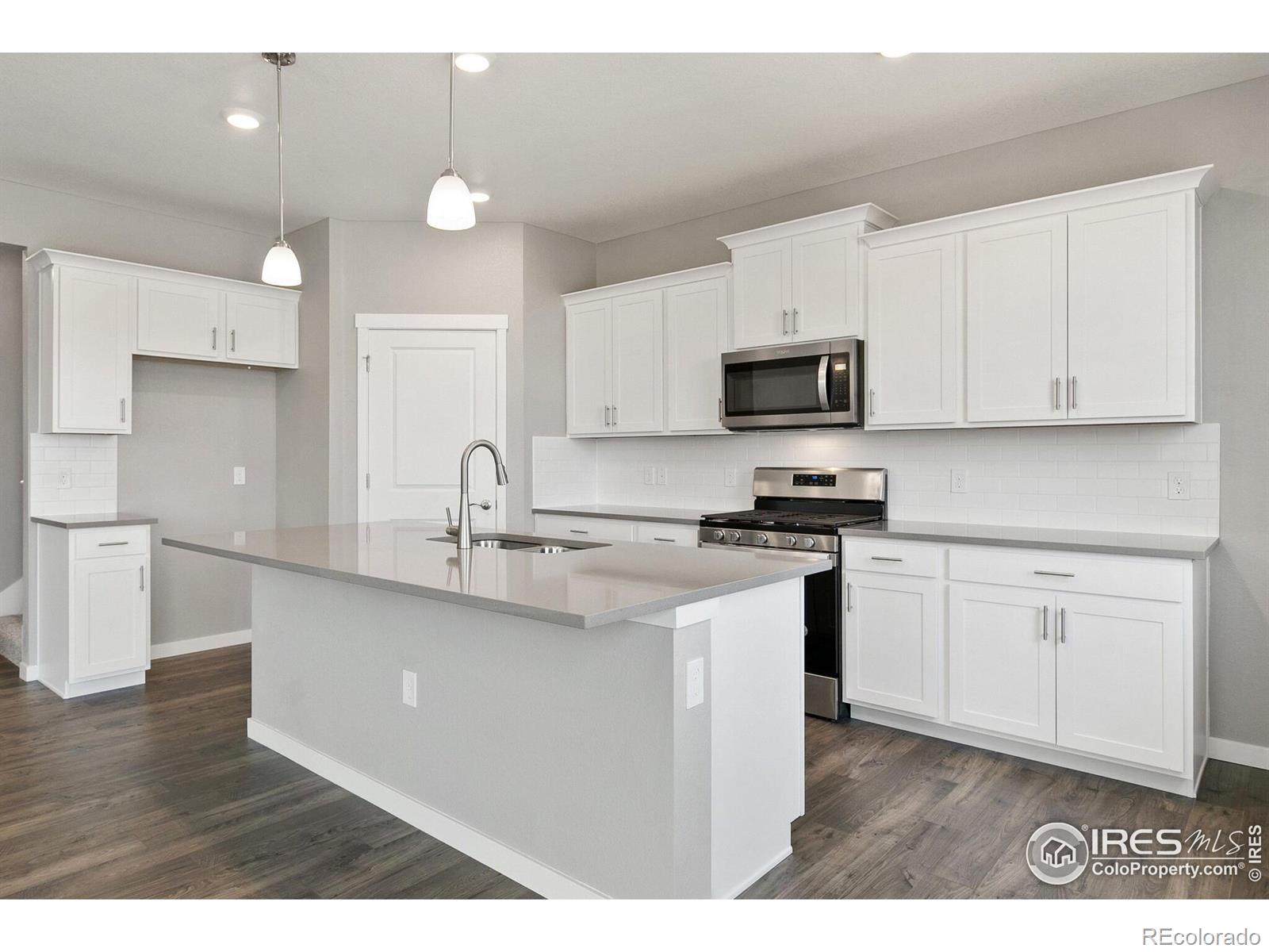 MLS Image #11 for 13611  topaz place,mead, Colorado