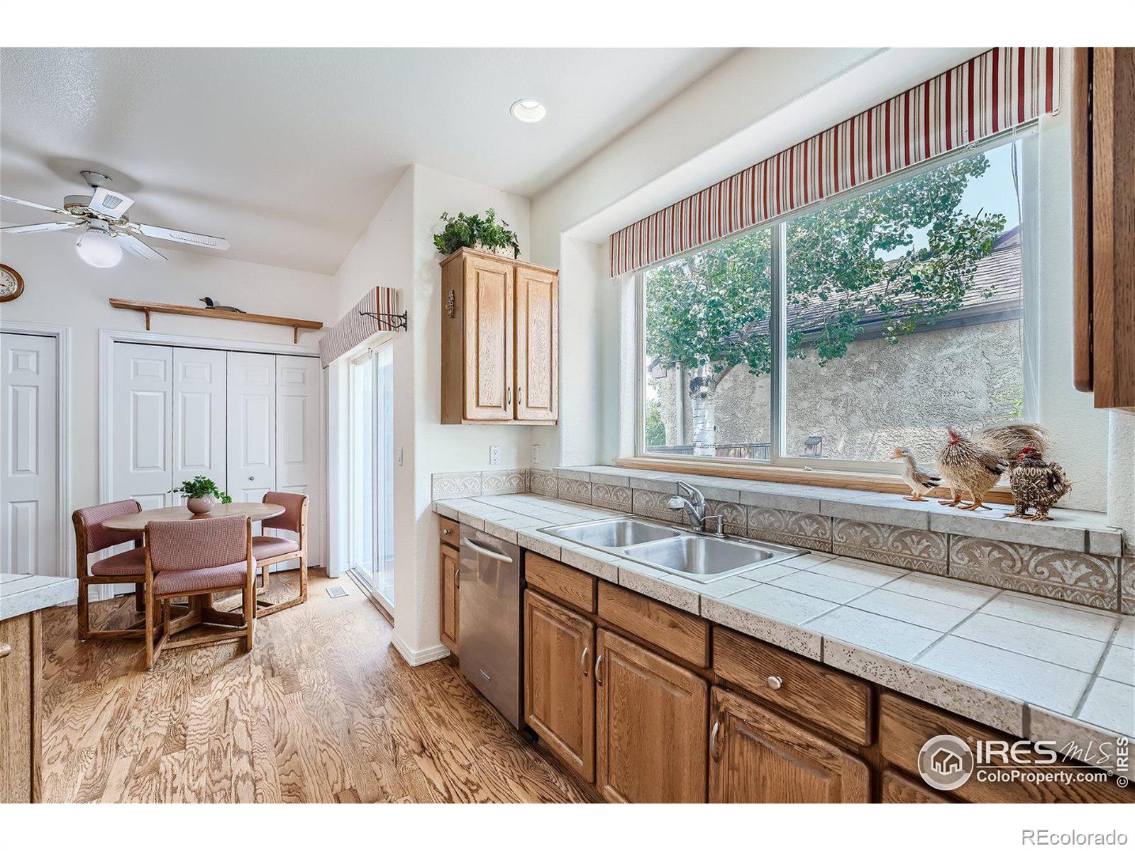 MLS Image #10 for 747  club circle,louisville, Colorado