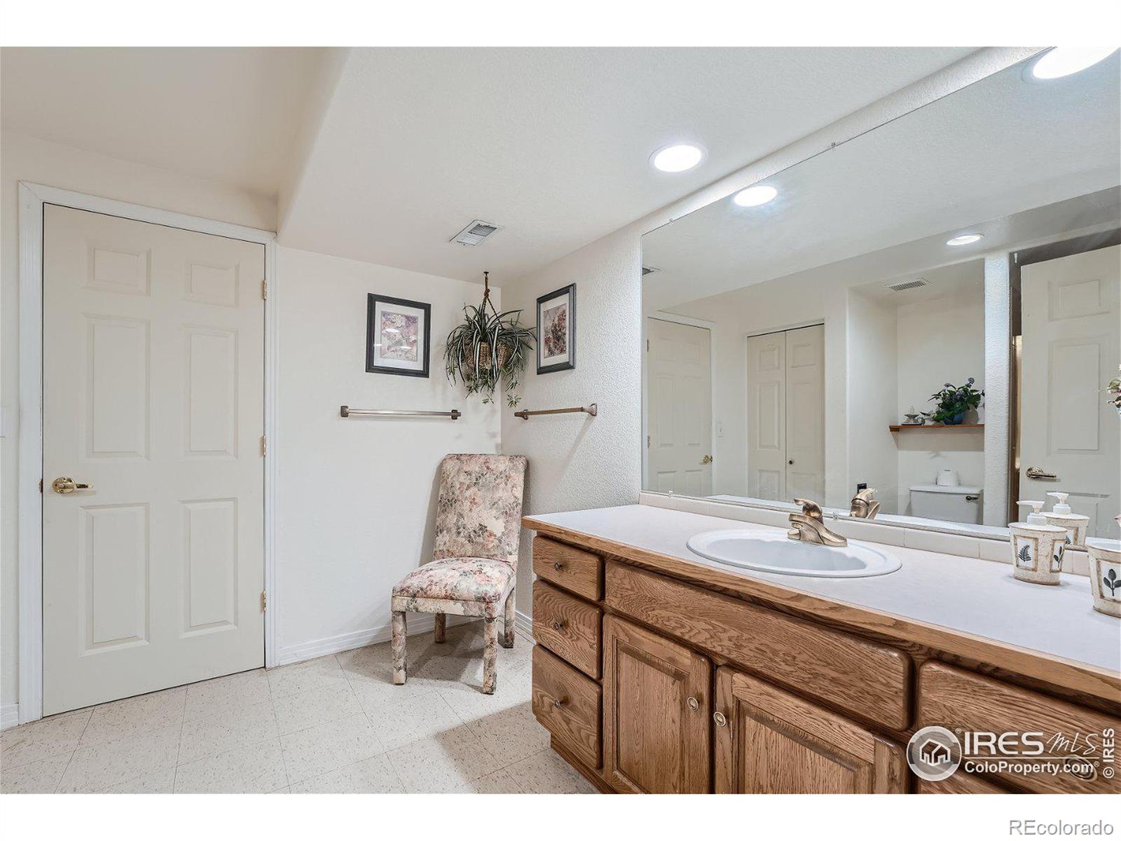 MLS Image #23 for 747  club circle,louisville, Colorado