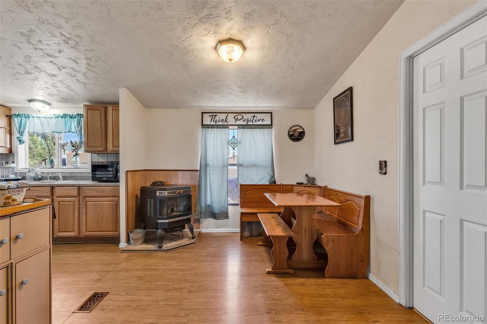 MLS Image #8 for 980  q street,penrose, Colorado