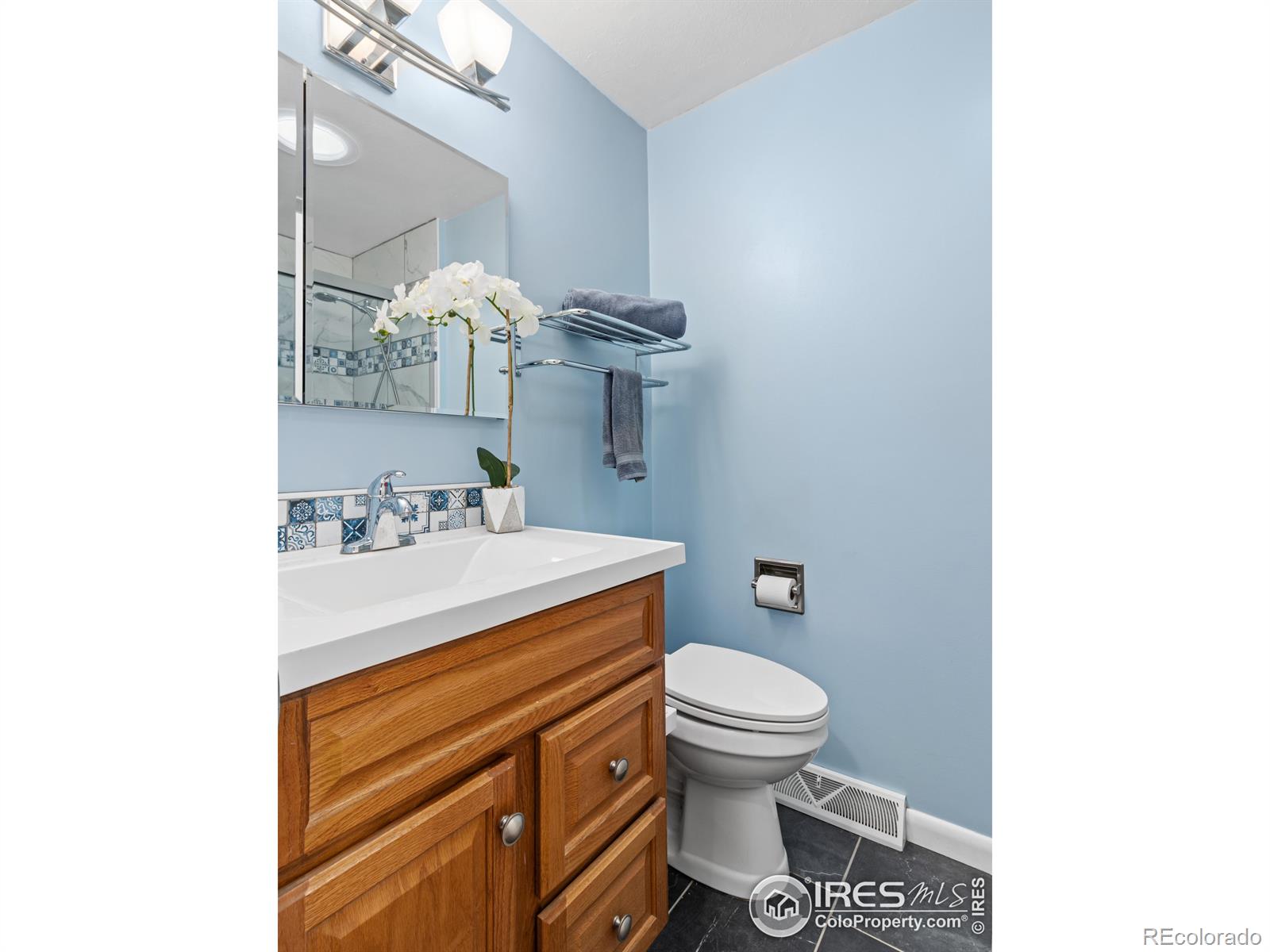 MLS Image #17 for 449  fox street,longmont, Colorado