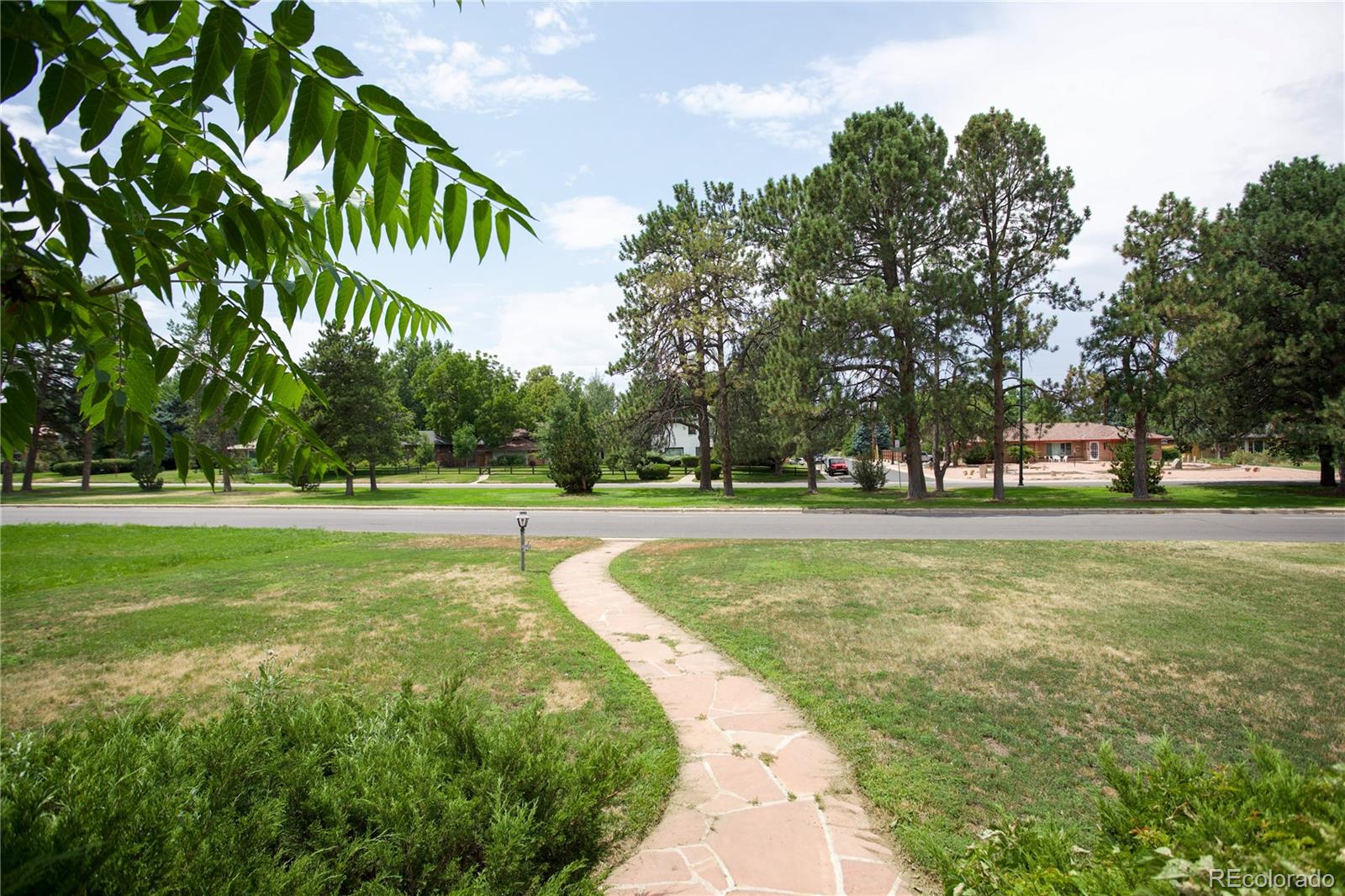 MLS Image #25 for 2430  monaco parkway,denver, Colorado