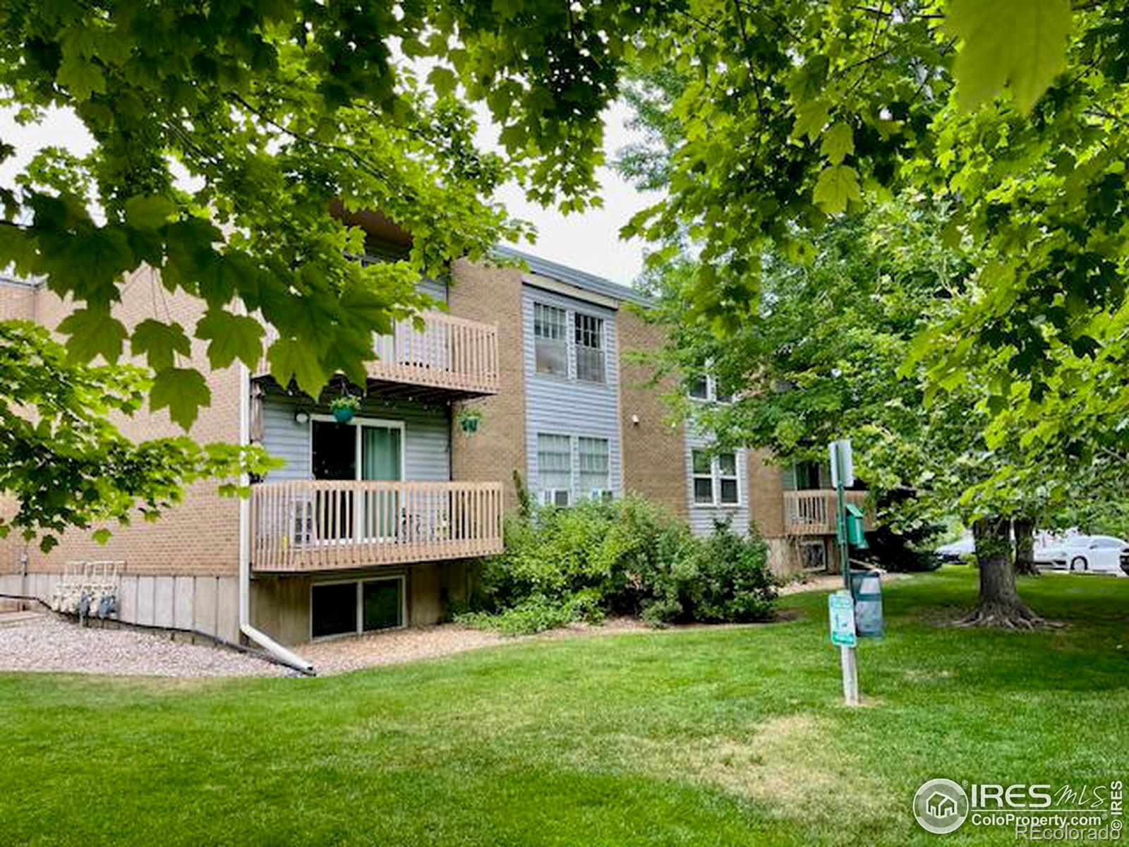 MLS Image #2 for 1612  cottonwood drive,louisville, Colorado