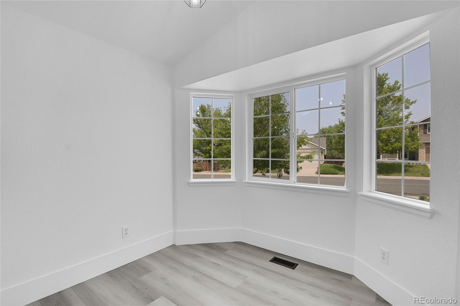 MLS Image #13 for 21322 e williamette place,centennial, Colorado