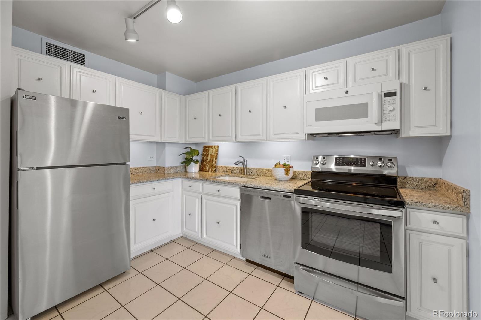 MLS Image #16 for 1200 n humboldt street,denver, Colorado