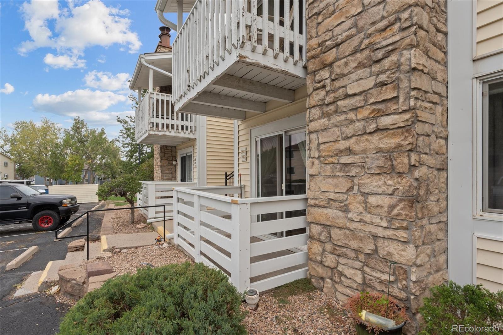 MLS Image #18 for 8555  fairmount drive,denver, Colorado