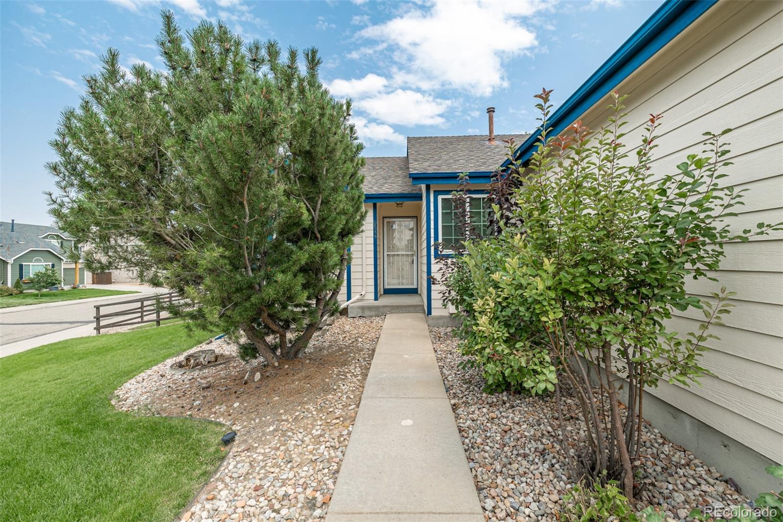 MLS Image #3 for 6544  deframe way,arvada, Colorado