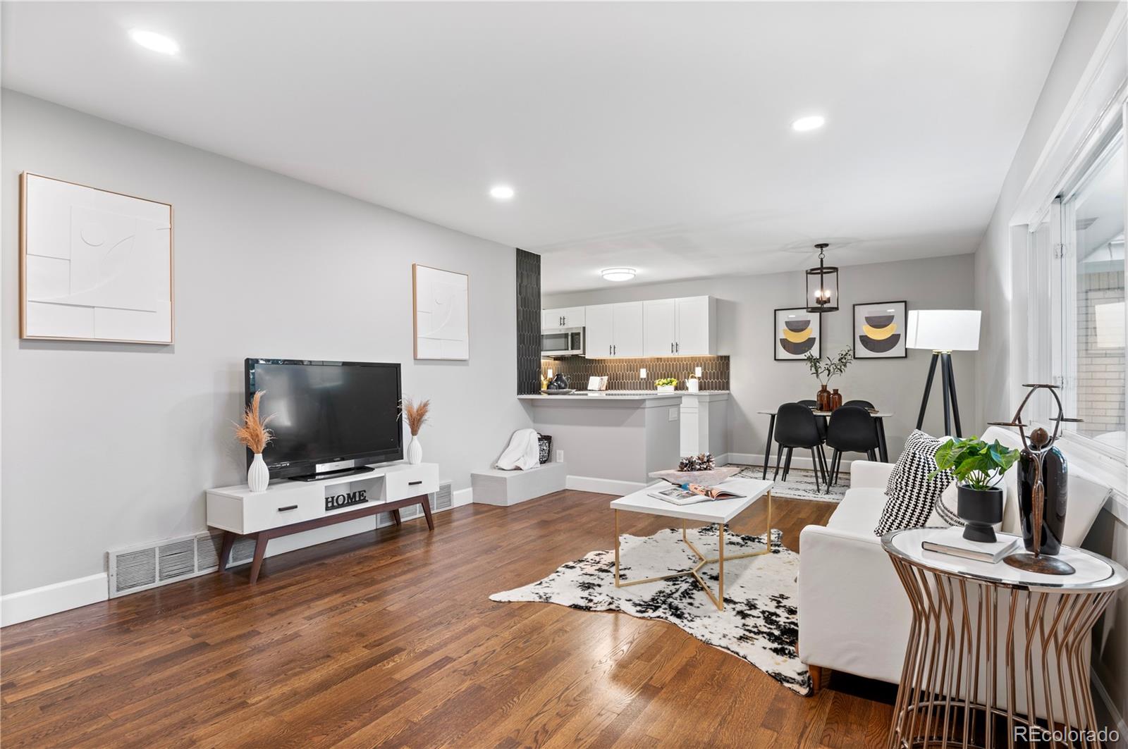 MLS Image #3 for 2391 s quitman street,denver, Colorado