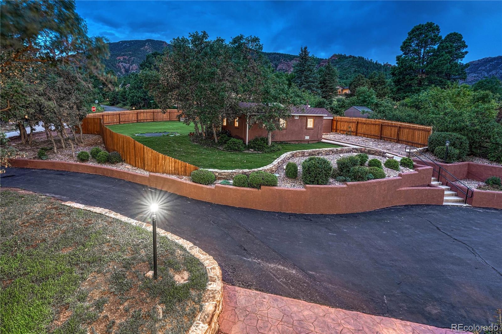 MLS Image #16 for 9  alta vista road,colorado springs, Colorado