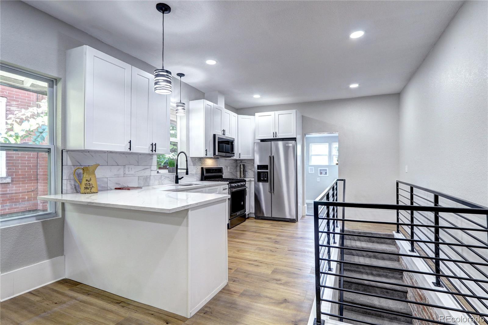 MLS Image #15 for 375 s corona street,denver, Colorado