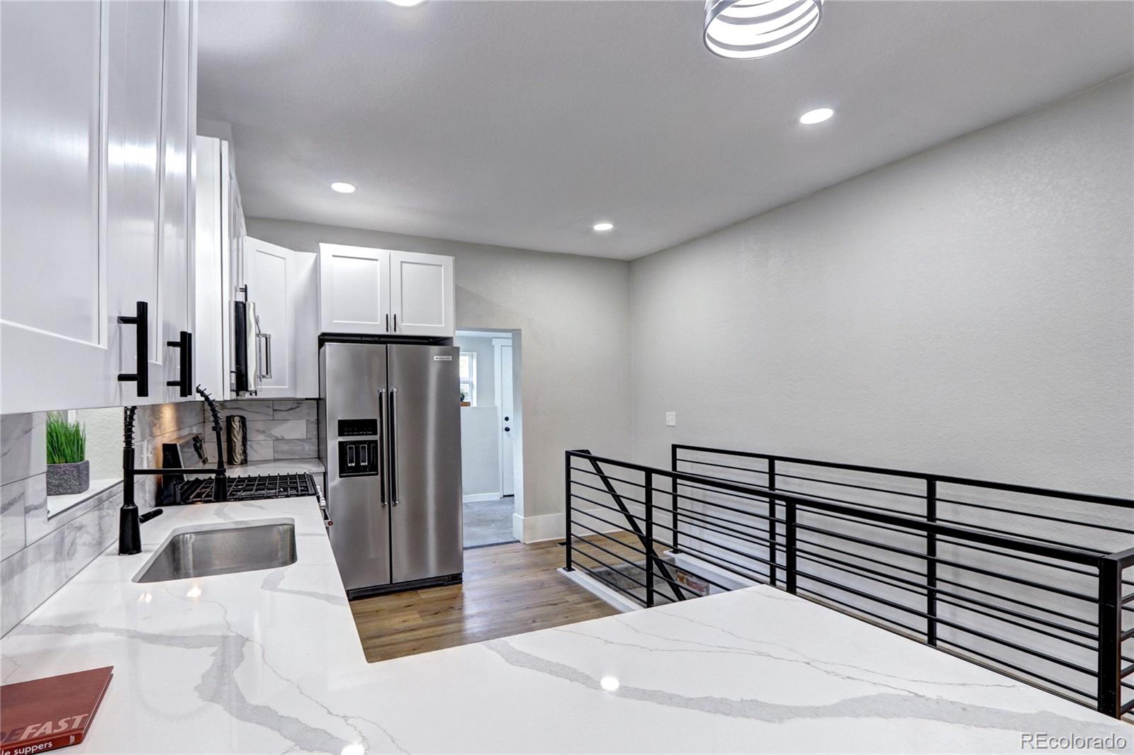 MLS Image #16 for 375 s corona street,denver, Colorado