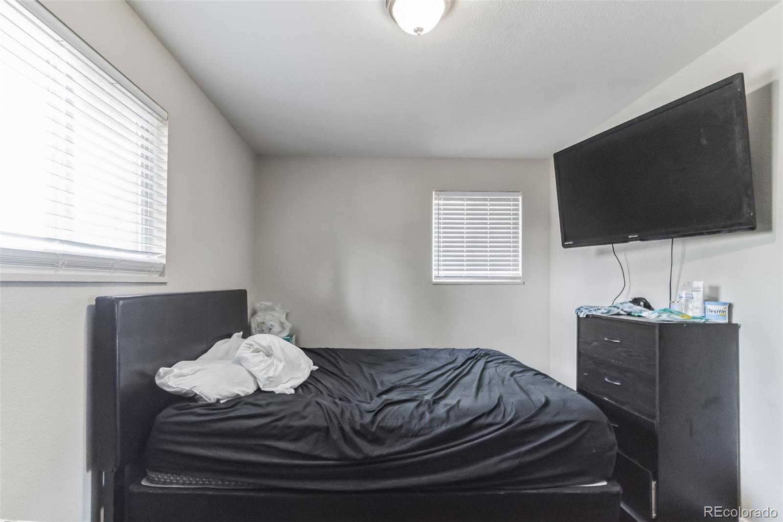 MLS Image #11 for 13083  robins drive,denver, Colorado