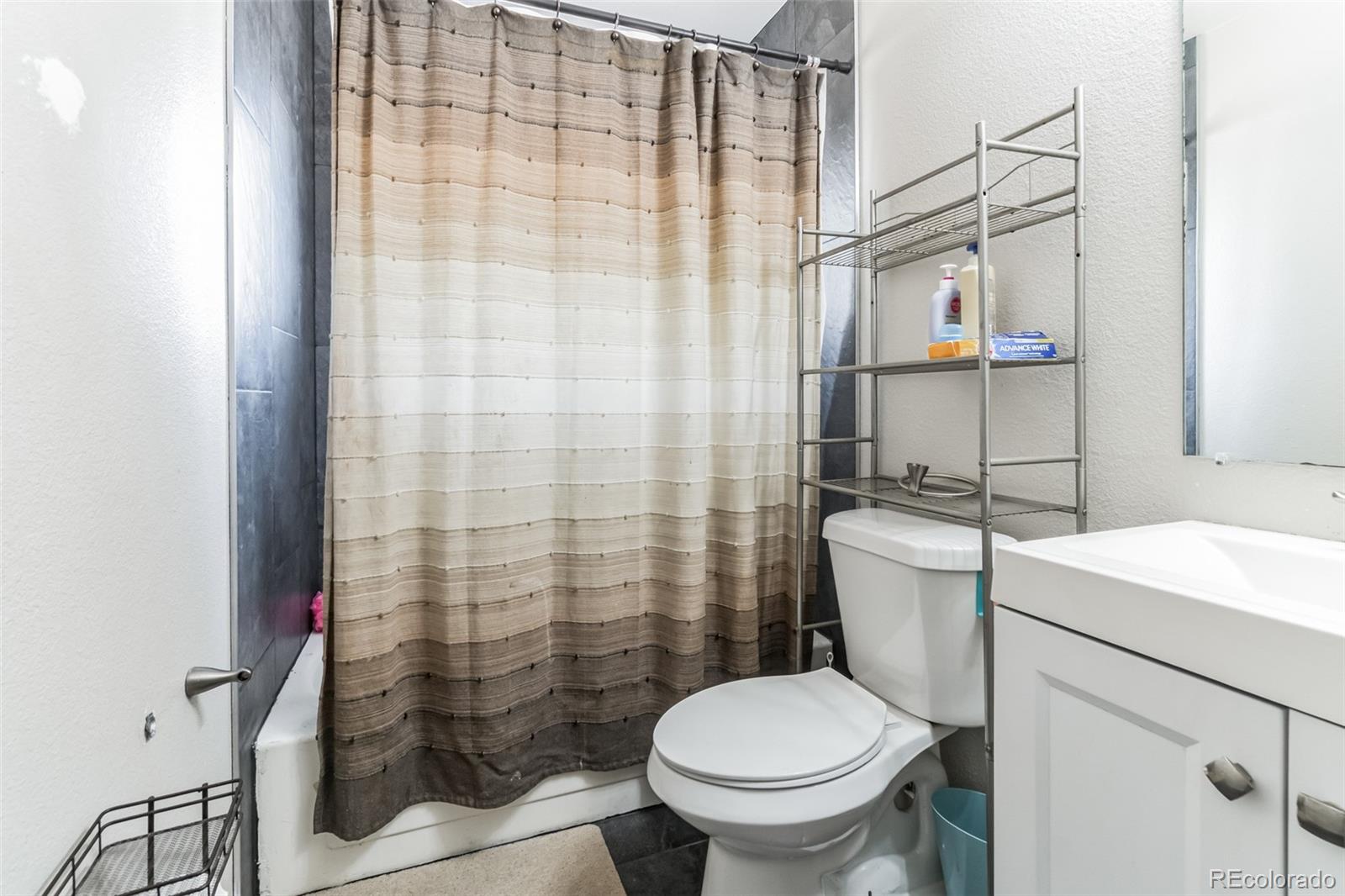 MLS Image #9 for 13083  robins drive,denver, Colorado