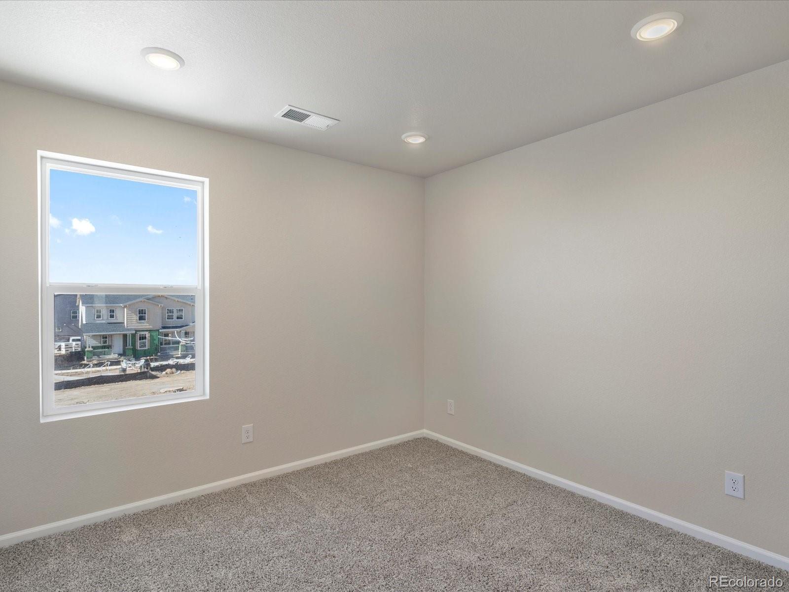 MLS Image #19 for 21203 e 63rd drive,aurora, Colorado