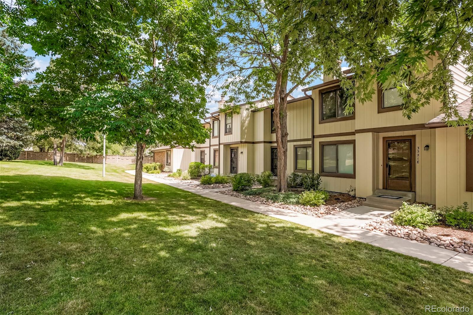 MLS Image #1 for 3521 s kittredge street,aurora, Colorado