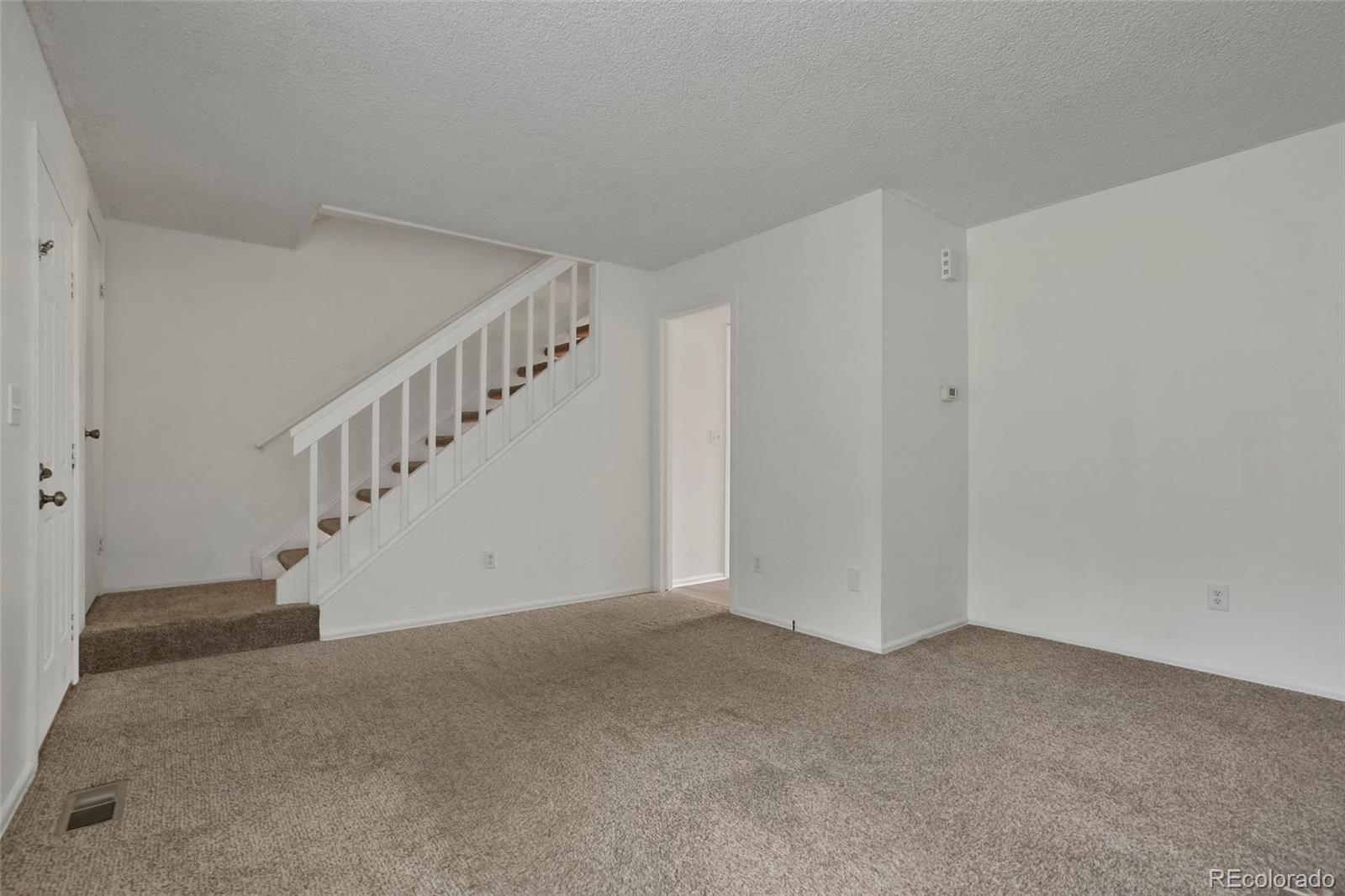 MLS Image #4 for 3521 s kittredge street b,aurora, Colorado