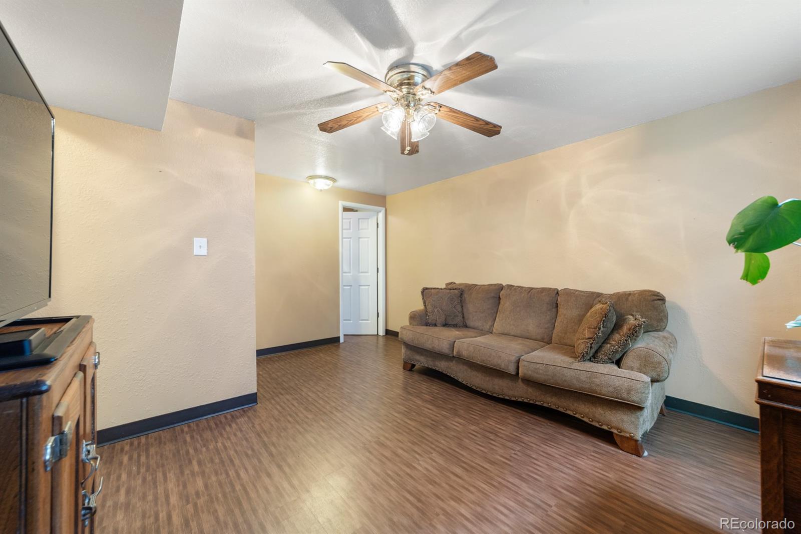 MLS Image #27 for 2566  waldean street,colorado springs, Colorado