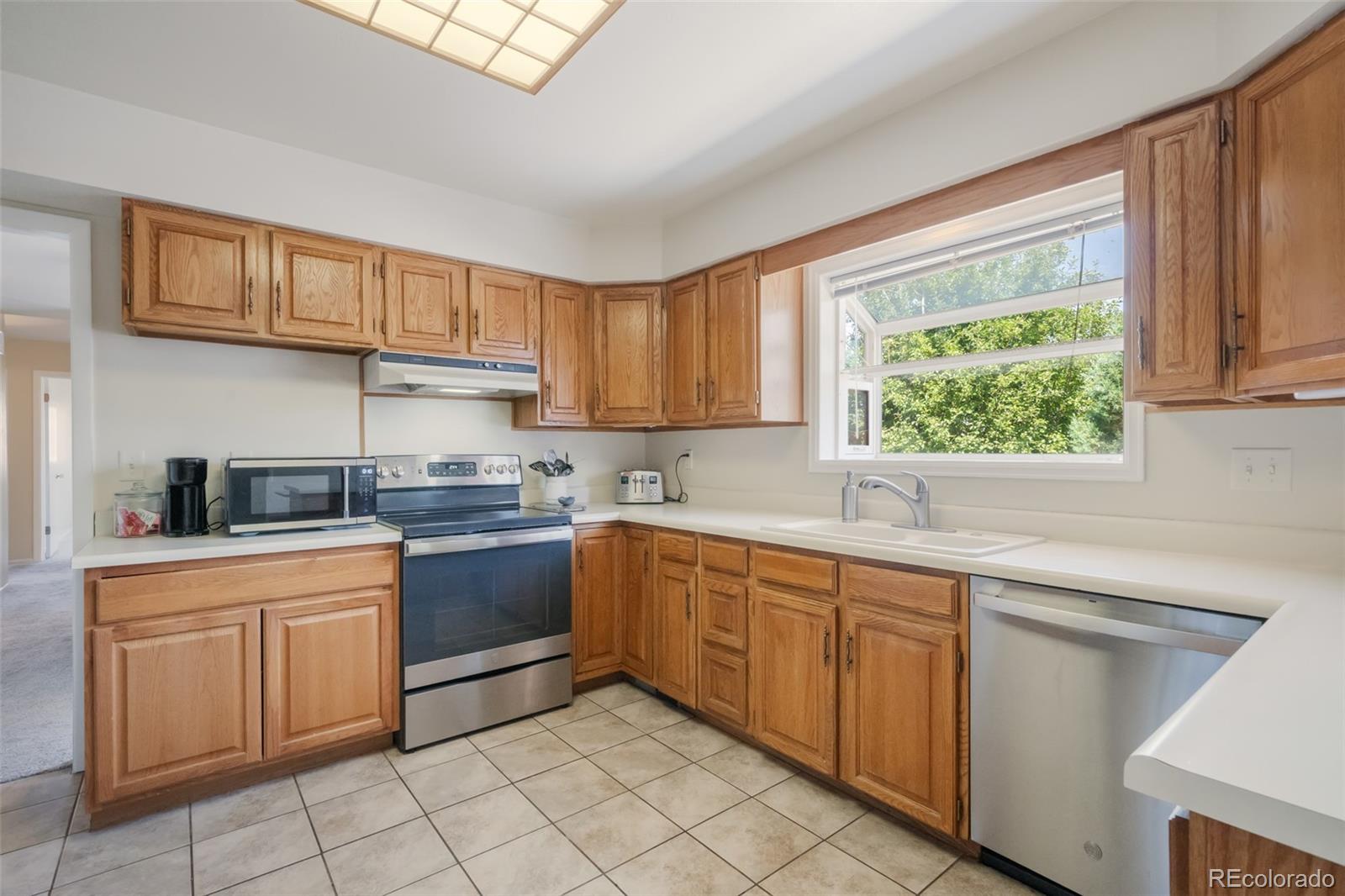 MLS Image #10 for 405  crestridge avenue,colorado springs, Colorado