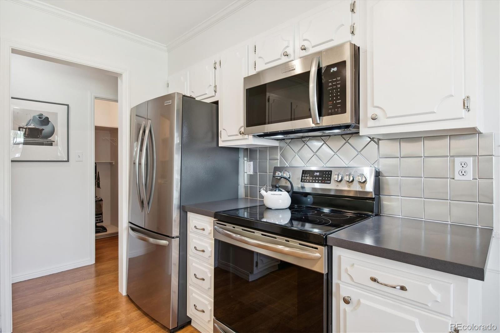 MLS Image #12 for 2205 s holly street,denver, Colorado