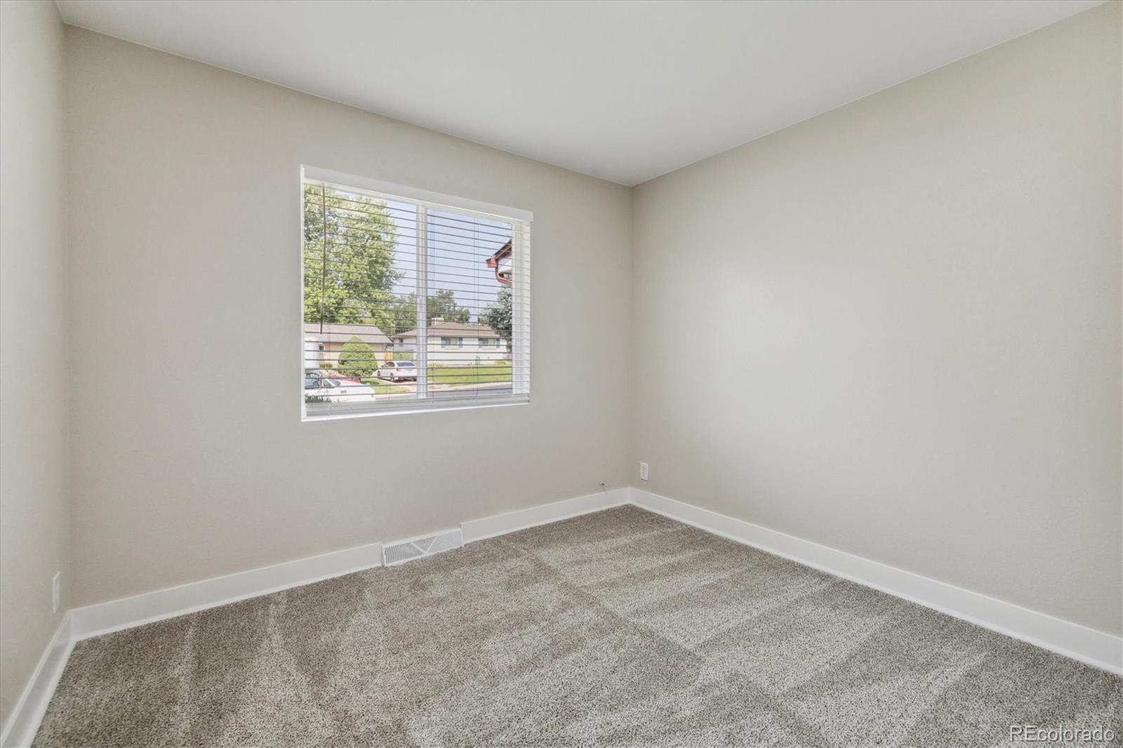 MLS Image #17 for 1112 s eaton street,lakewood, Colorado