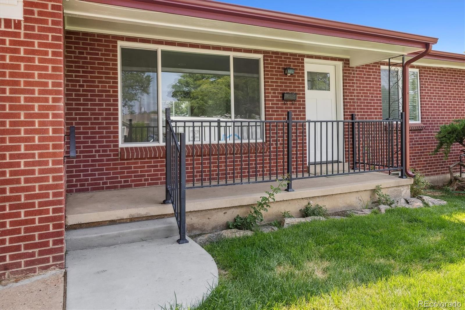 MLS Image #3 for 1112 s eaton street,lakewood, Colorado