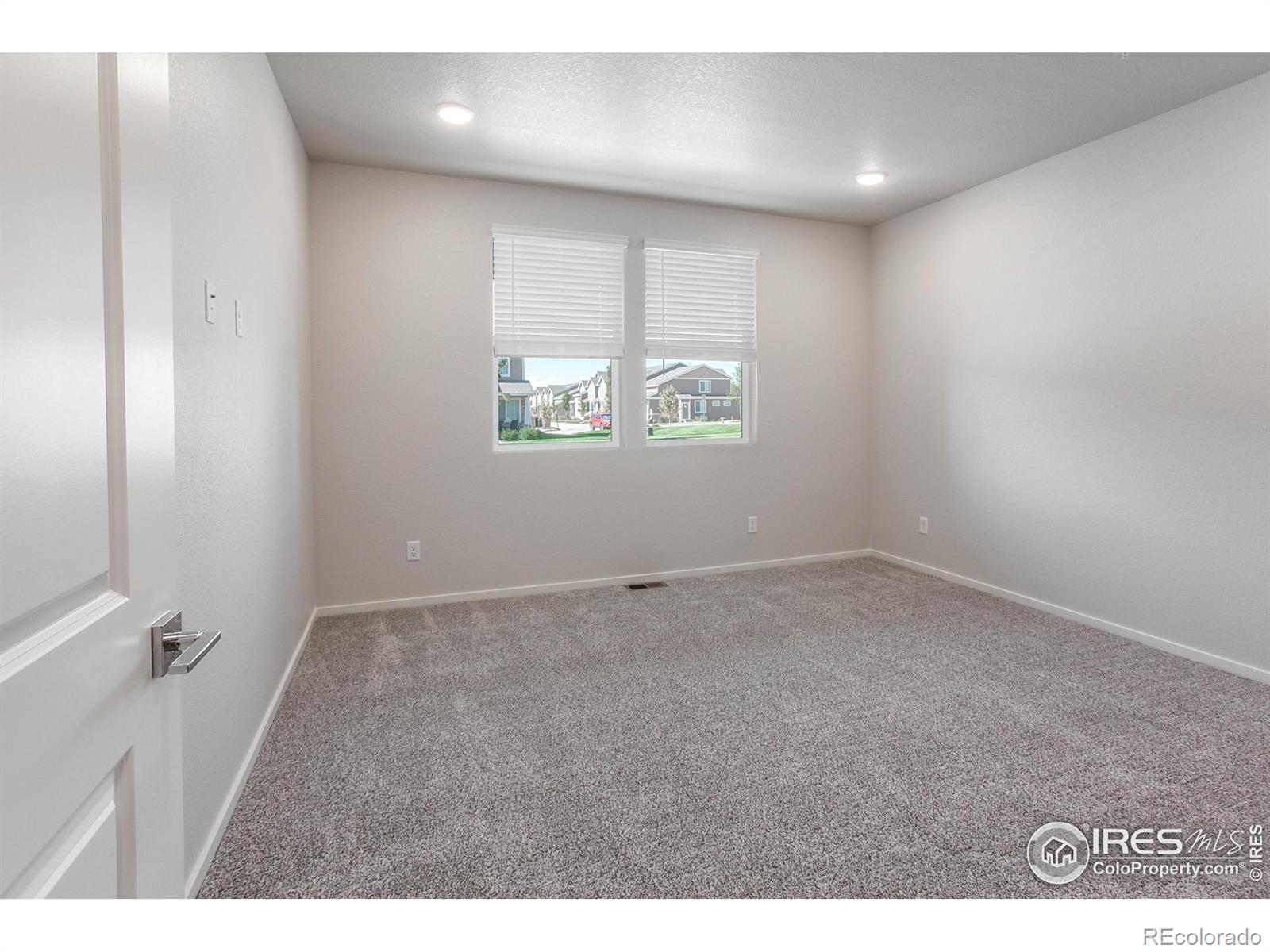 MLS Image #11 for 2120  falling leaf drive,windsor, Colorado