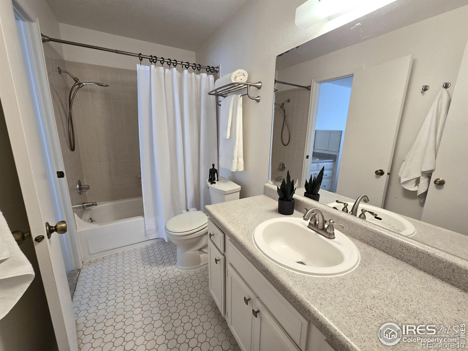 MLS Image #20 for 3323  oneal parkway,boulder, Colorado