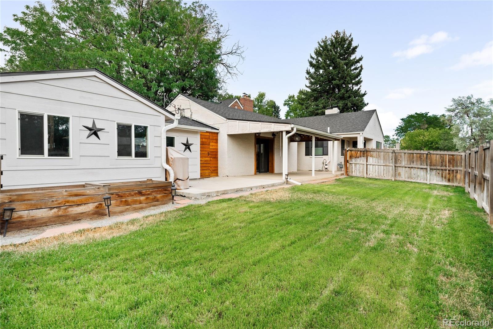 MLS Image #29 for 2601  hudson street,denver, Colorado