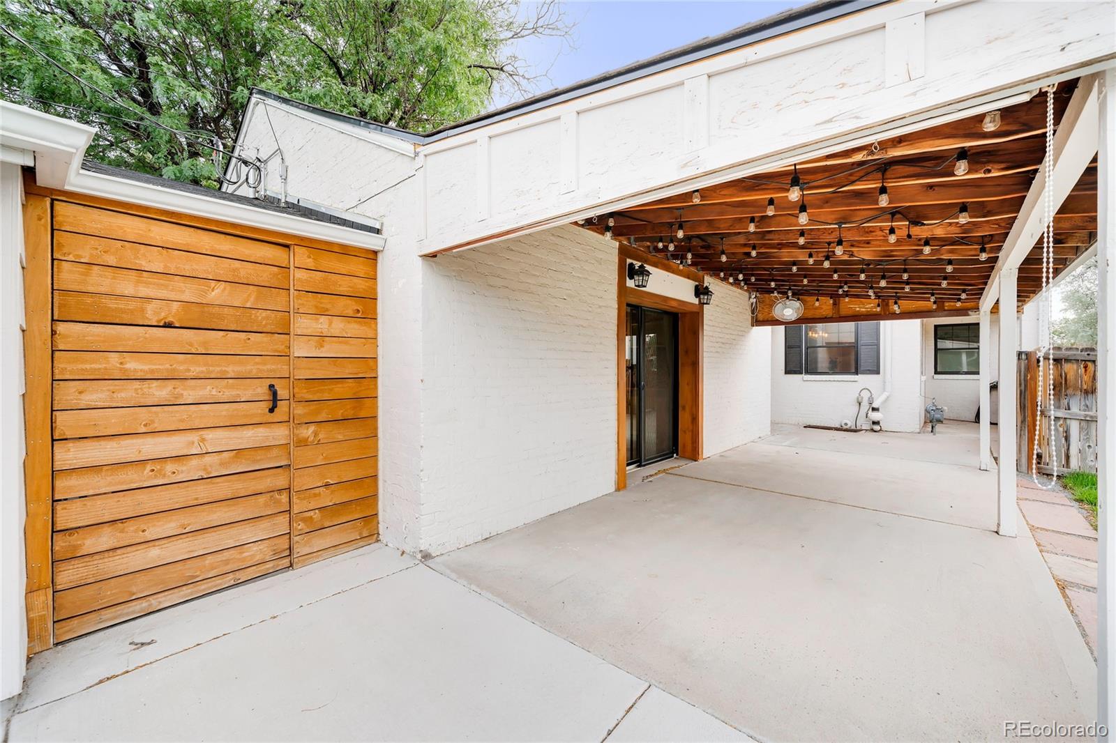 MLS Image #34 for 2601  hudson street,denver, Colorado