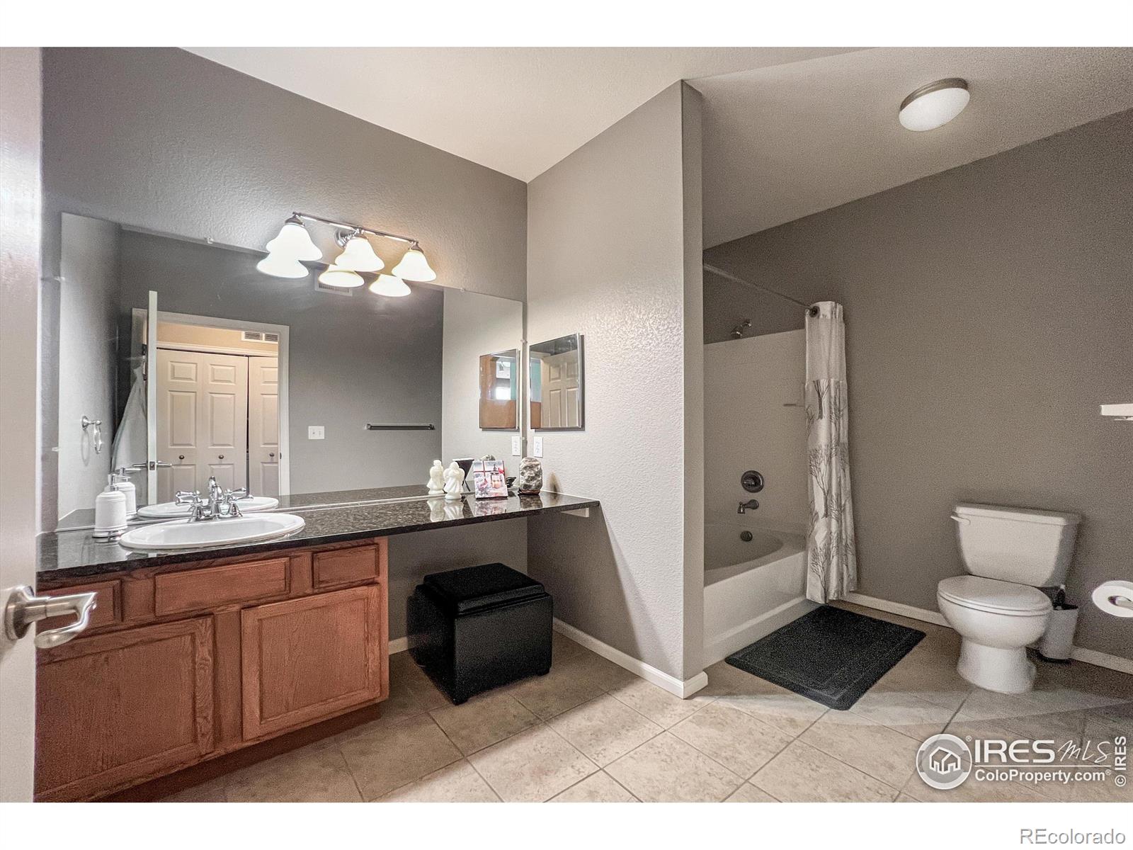 MLS Image #17 for 3095  blue sky circle,erie, Colorado