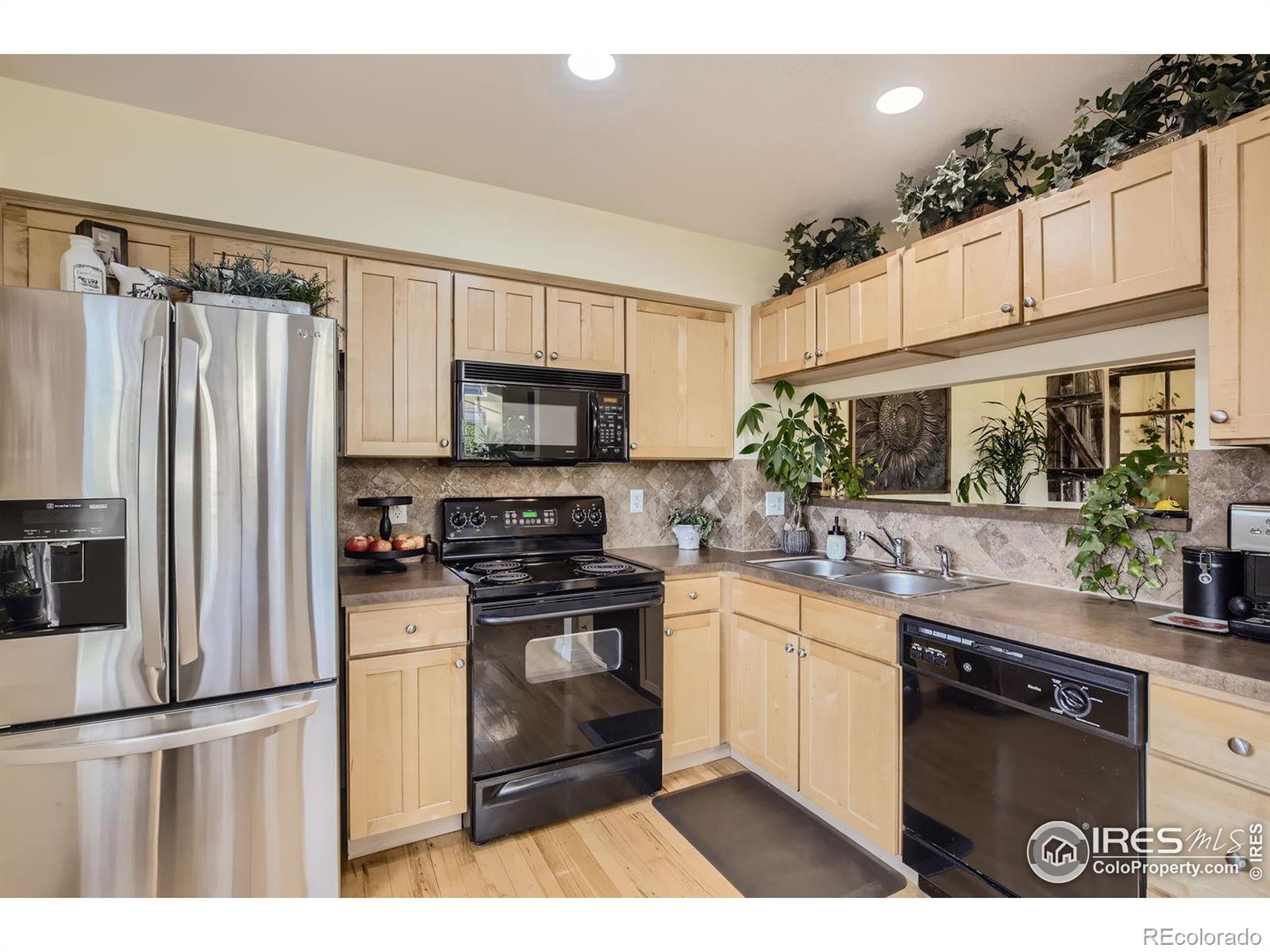 MLS Image #10 for 805  summer hawk drive,longmont, Colorado