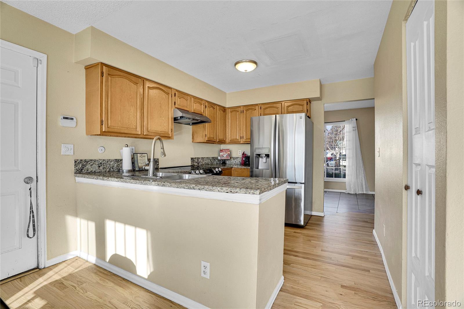 MLS Image #11 for 1099 s naples way,aurora, Colorado