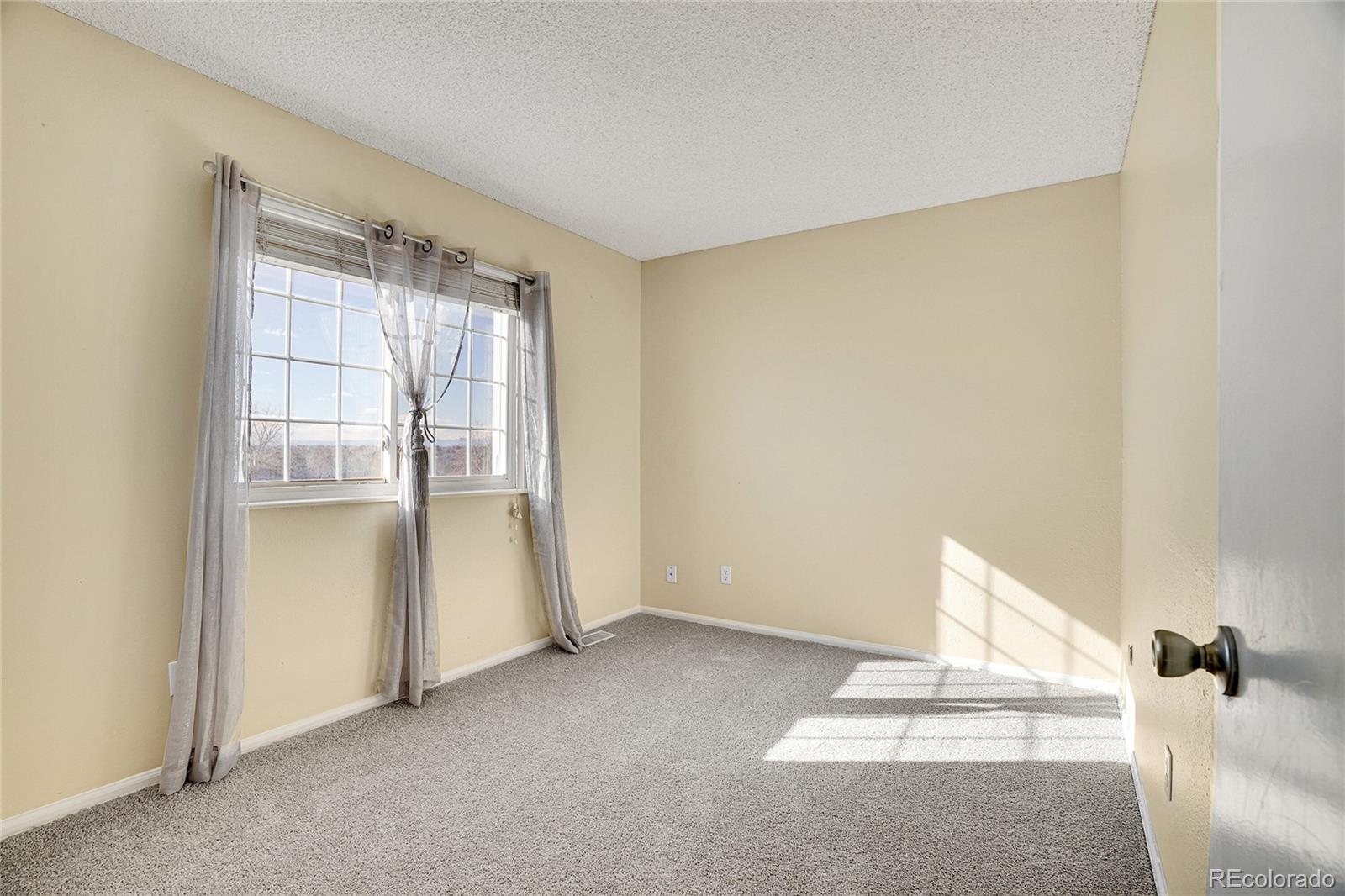 MLS Image #19 for 1099 s naples way,aurora, Colorado