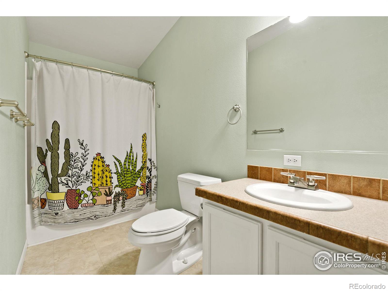 MLS Image #10 for 623 s carriage drive,milliken, Colorado