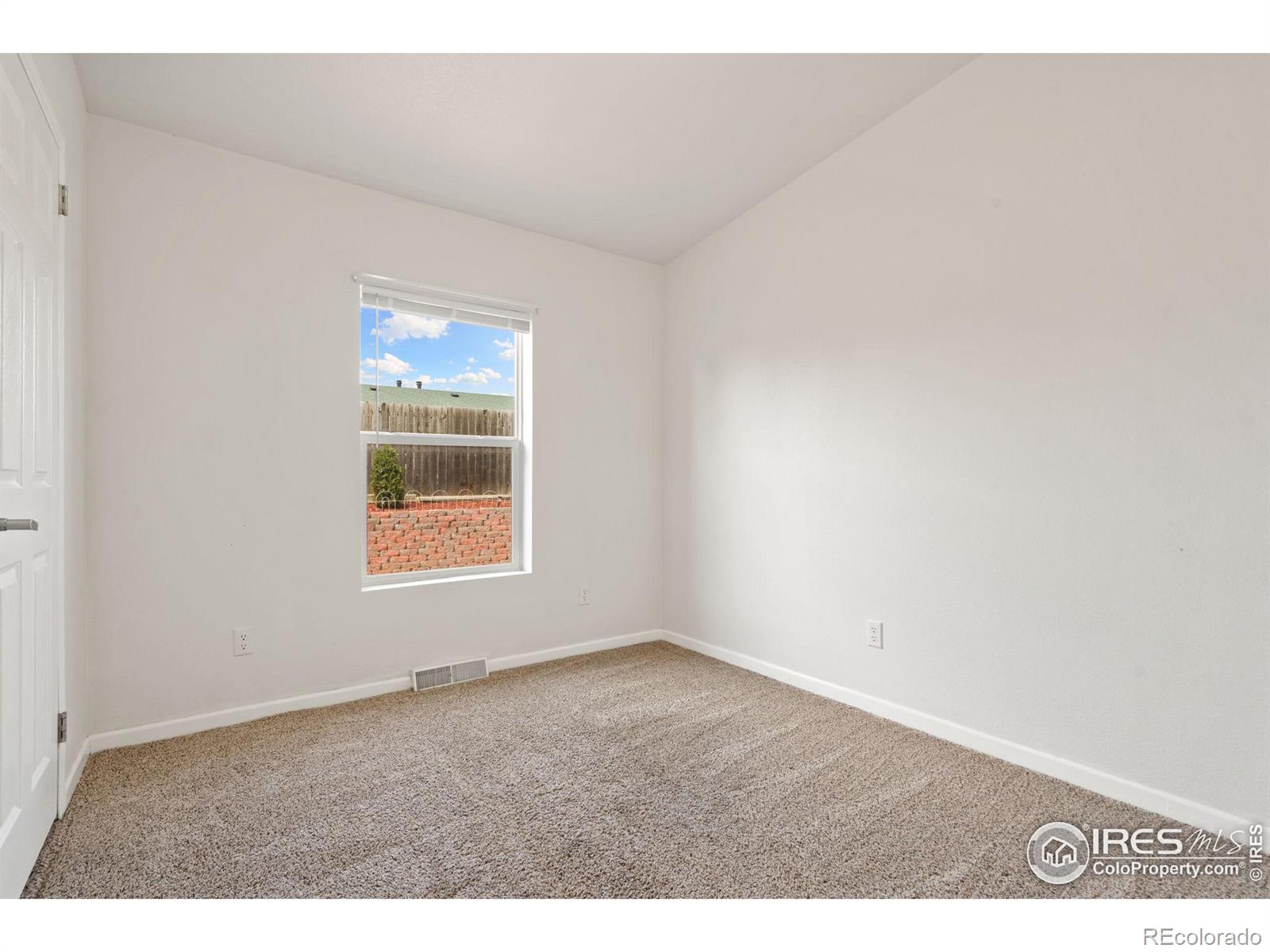 MLS Image #8 for 623 s carriage drive,milliken, Colorado