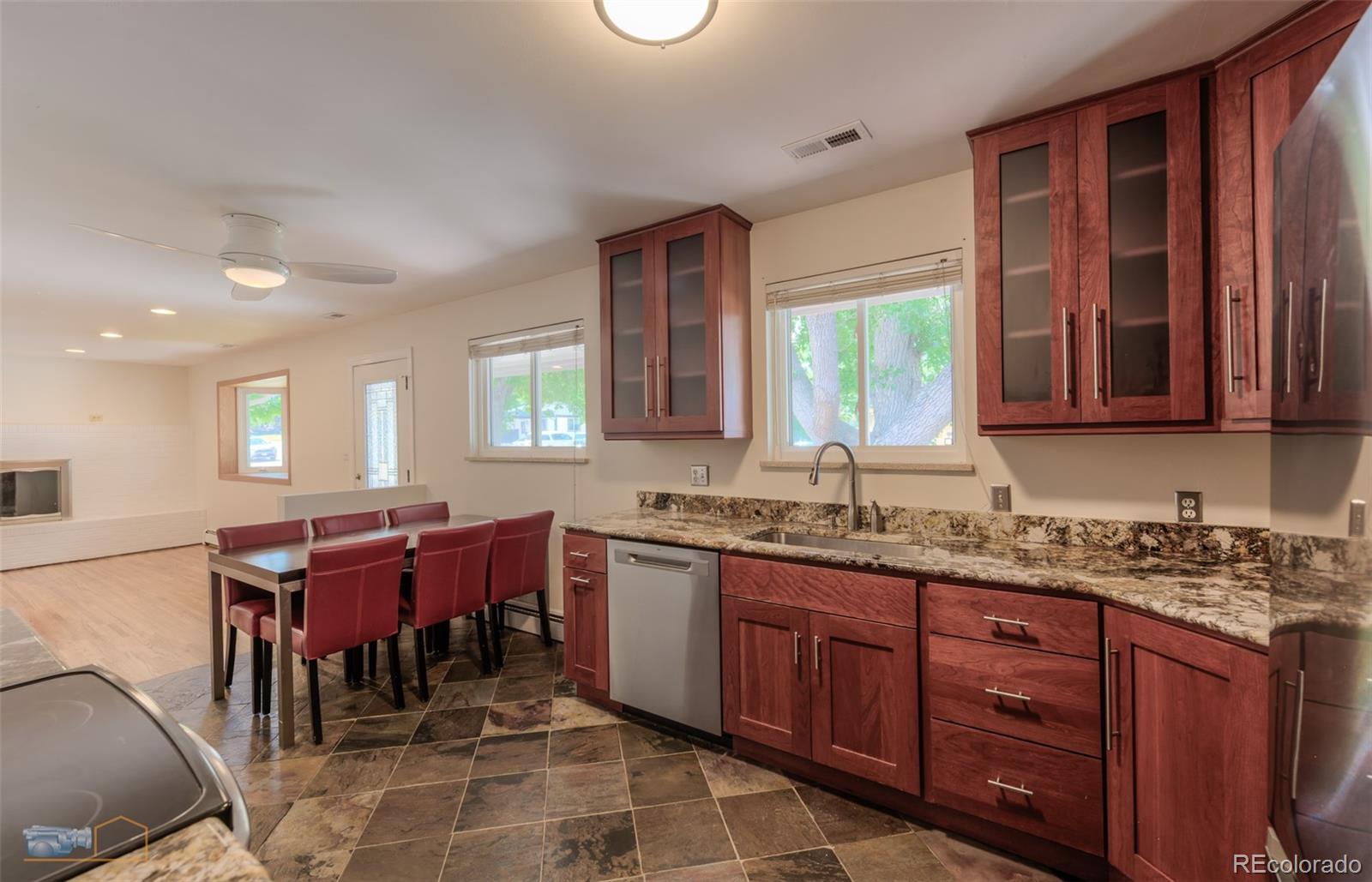 MLS Image #10 for 6530 s cedar street,littleton, Colorado