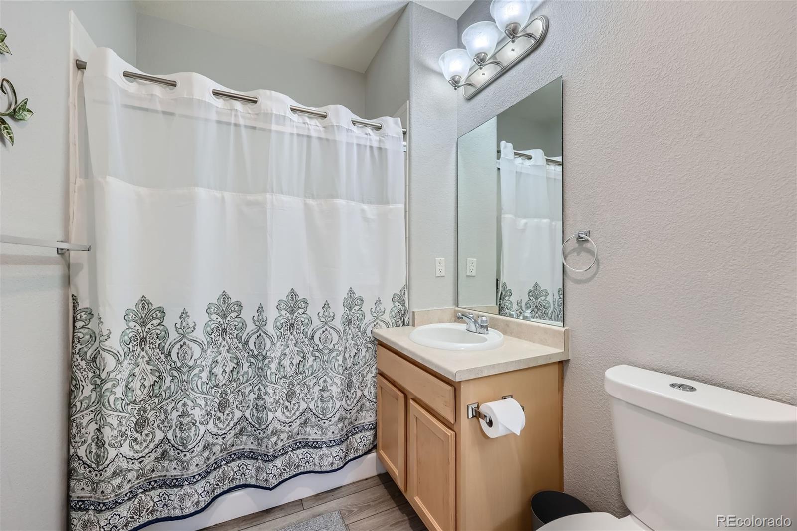 MLS Image #12 for 15700 e jamison drive,englewood, Colorado