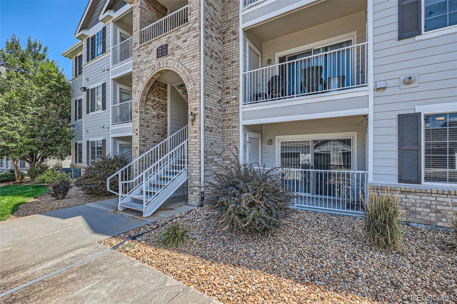 MLS Image #18 for 15700 e jamison drive,englewood, Colorado