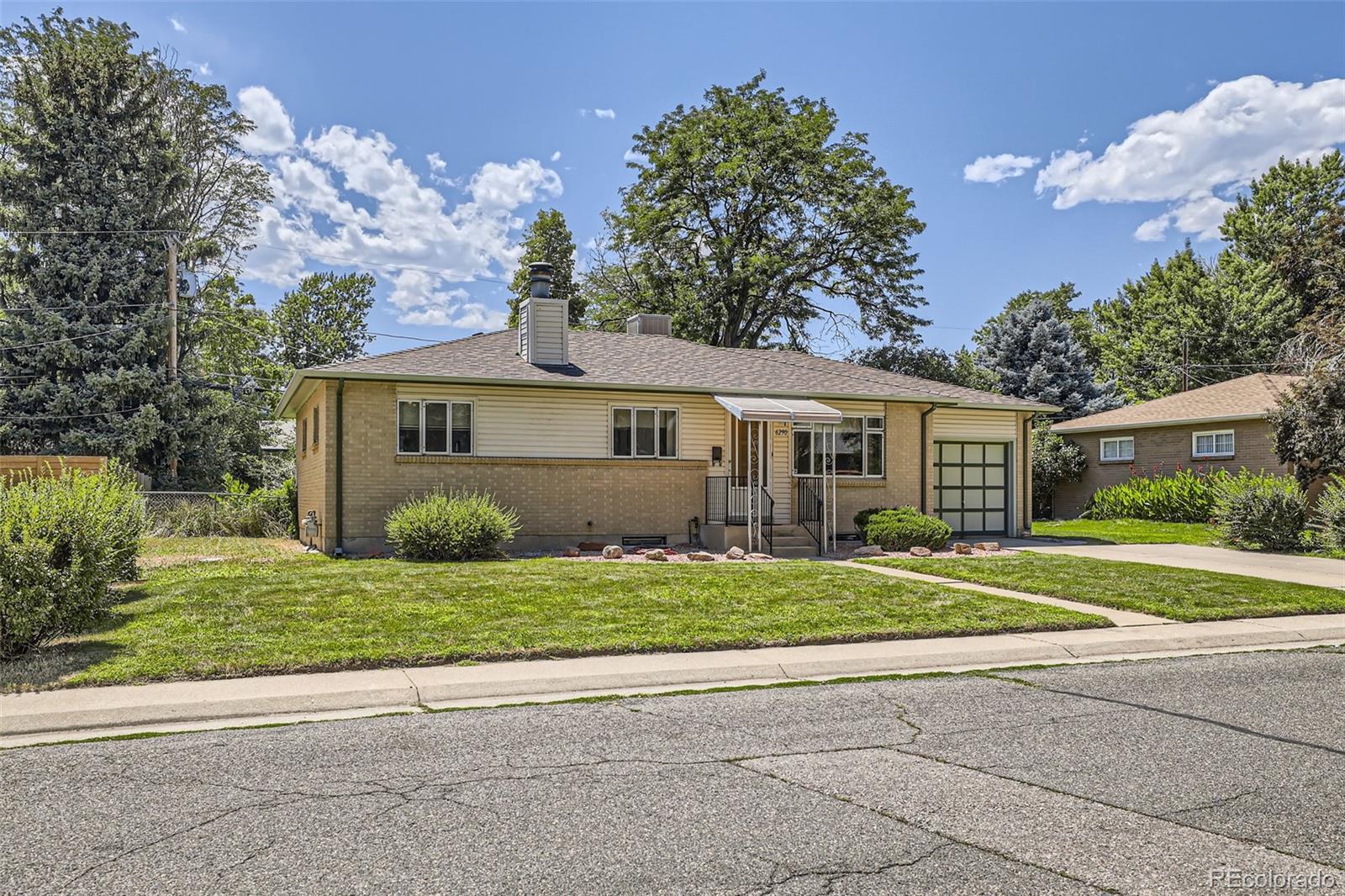 CMA Image for 6737  lee street,Arvada, Colorado