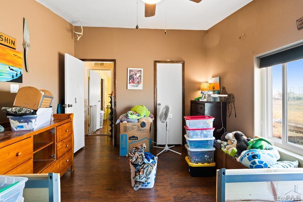 MLS Image #16 for 2912  40th lane ,avondale, Colorado